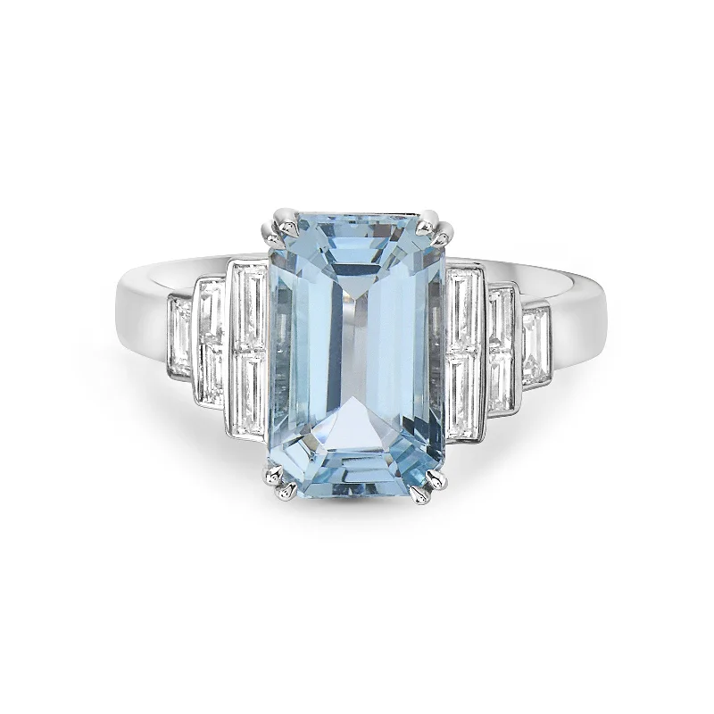 vintage-style rings for women -Aquamarine & Diamond Ring